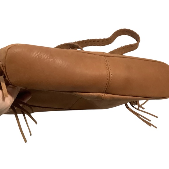 Fossil Vintage Tan Leather Saddle Fringe Bag Top Opening - Picture 6 of 11